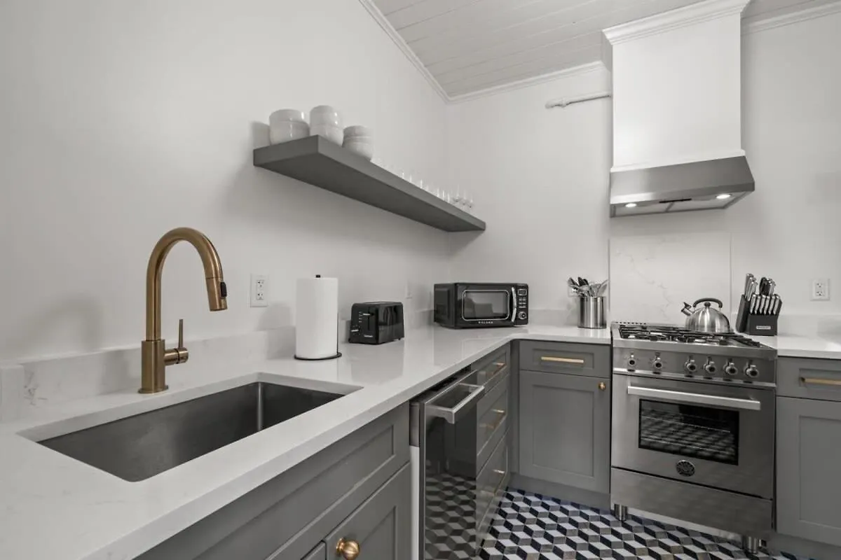 The Adaline Room #8 - Beautiful Hyde Park Apt, 2Nd Floor, Steps To Bayshore Tampa USA